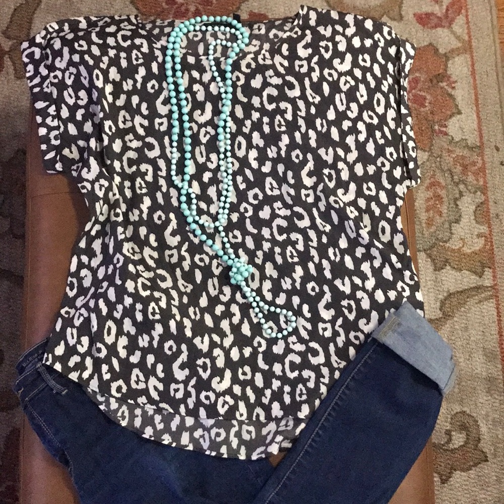 Grey / White Leopard Print, Size L, Blouse, Apt. 9